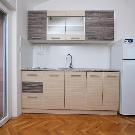 Apartmani Pranjic Kastela Exterior photo