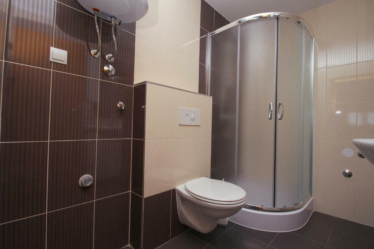 Apartmani Pranjic Kastela Exterior photo