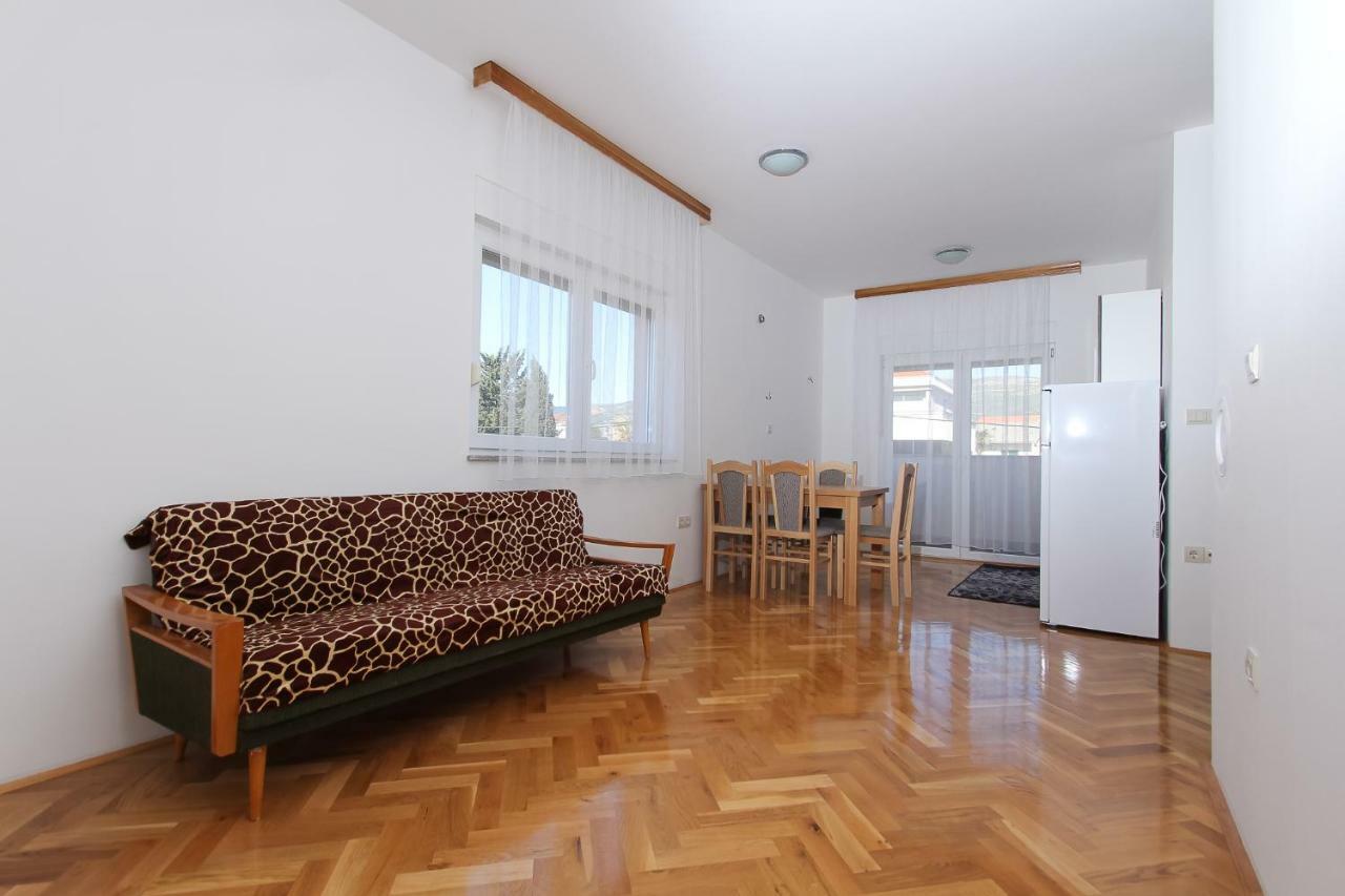 Apartmani Pranjic Kastela Exterior photo