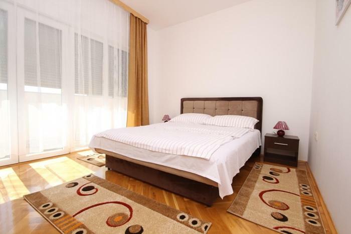 Apartmani Pranjic Kastela Exterior photo