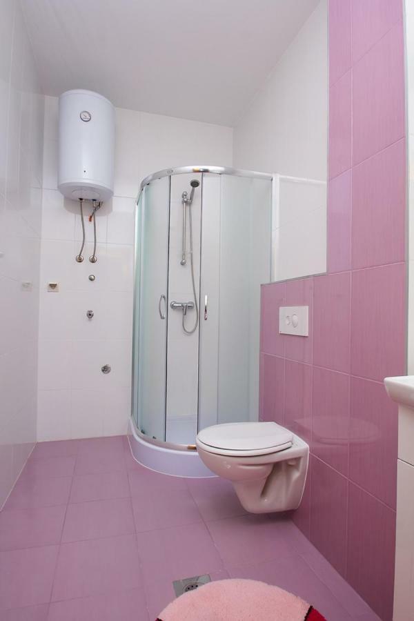Apartmani Pranjic Kastela Exterior photo